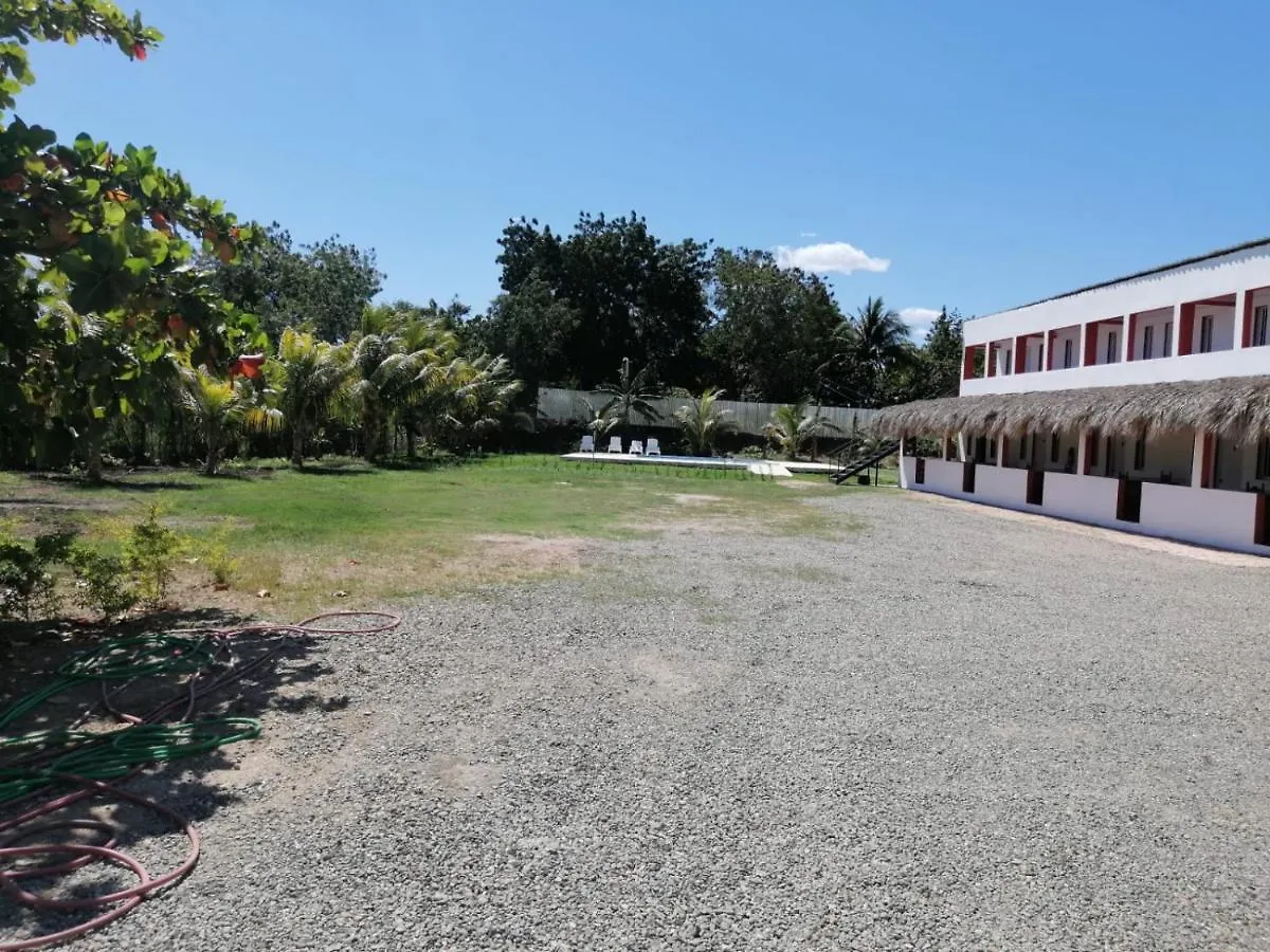 Guest house Room In Guest Room - Piscalonga Hotel Restaurant Cozy Family Operated San Lorenzo de Guayubin